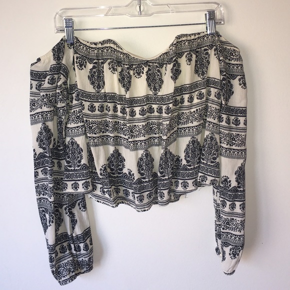 PacSun Tops - LA hearts off the shoulder tee