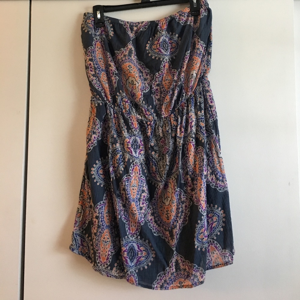 Like New! Strapless Gap Dress