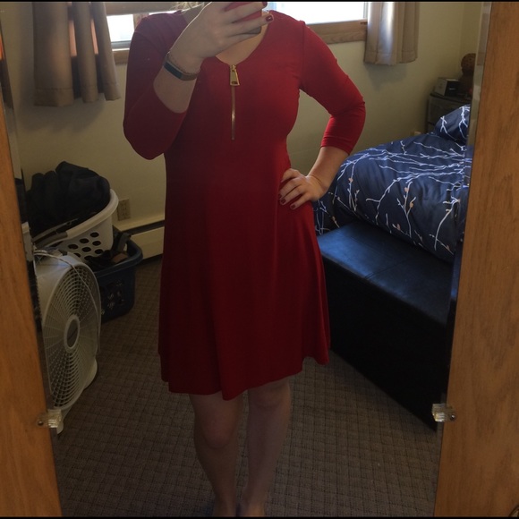 Red Party Dress - Picture 4 of 4