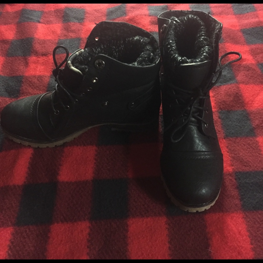 Booties - Picture 2 of 4