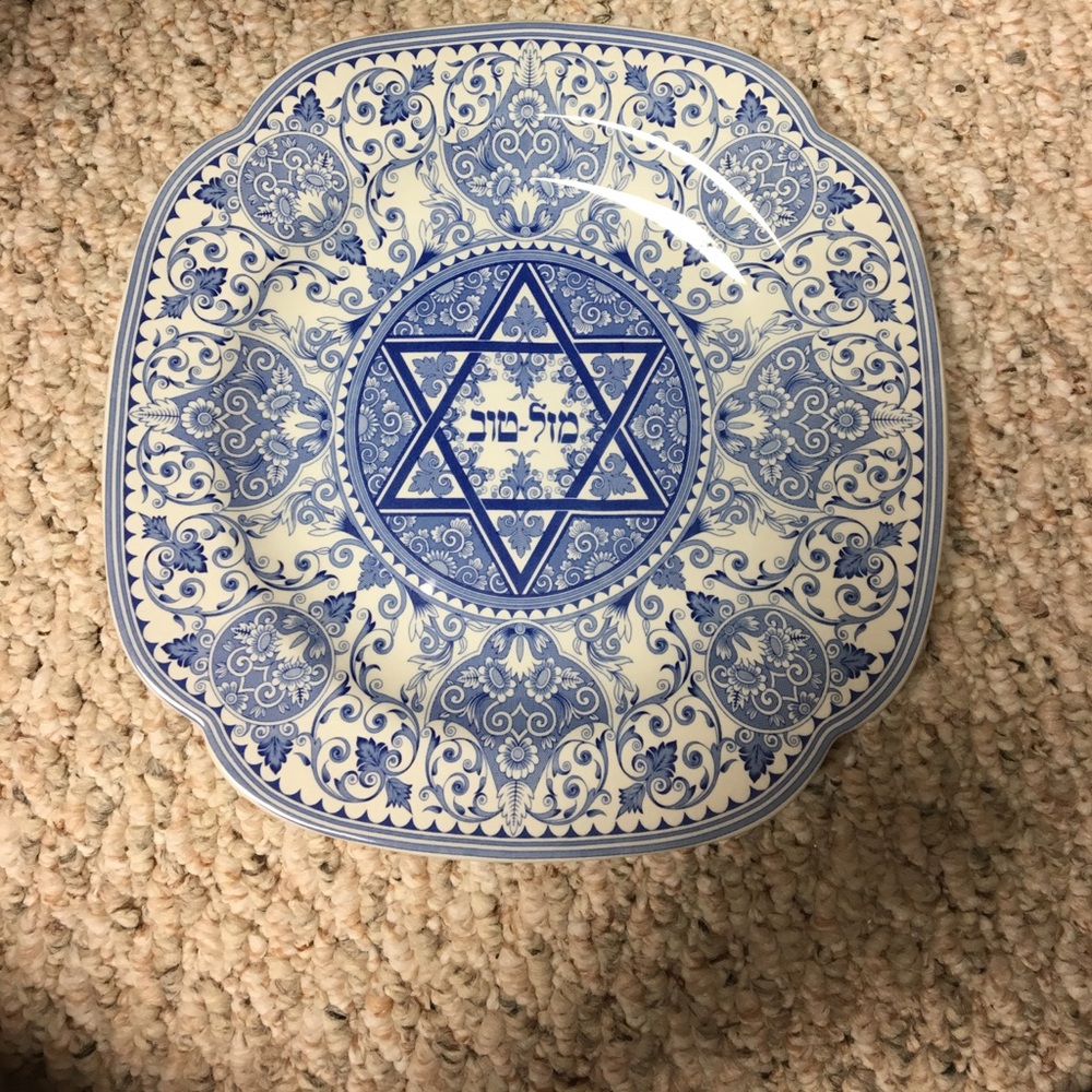 Jewish plate ( never used)