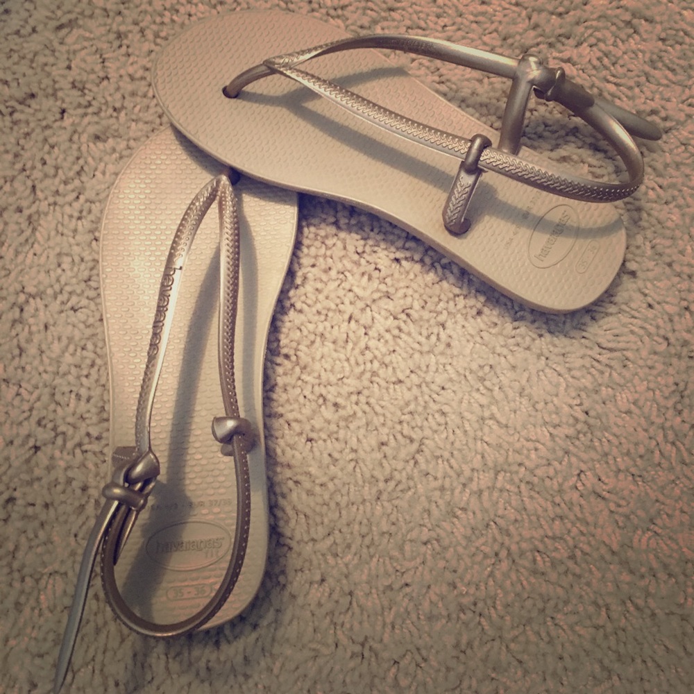 Havaianas Gold Sandals