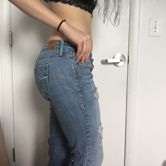 American Eagle Skinny Distressed Jeans - Picture 2 of 3