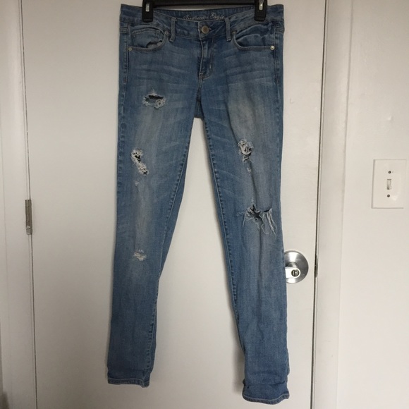 American Eagle Skinny Distressed Jeans - Picture 3 of 3