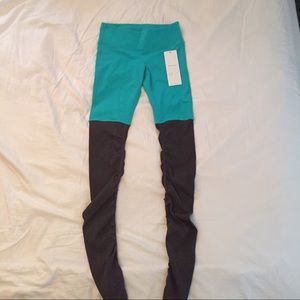 Alo Goddess Ribbed Legging