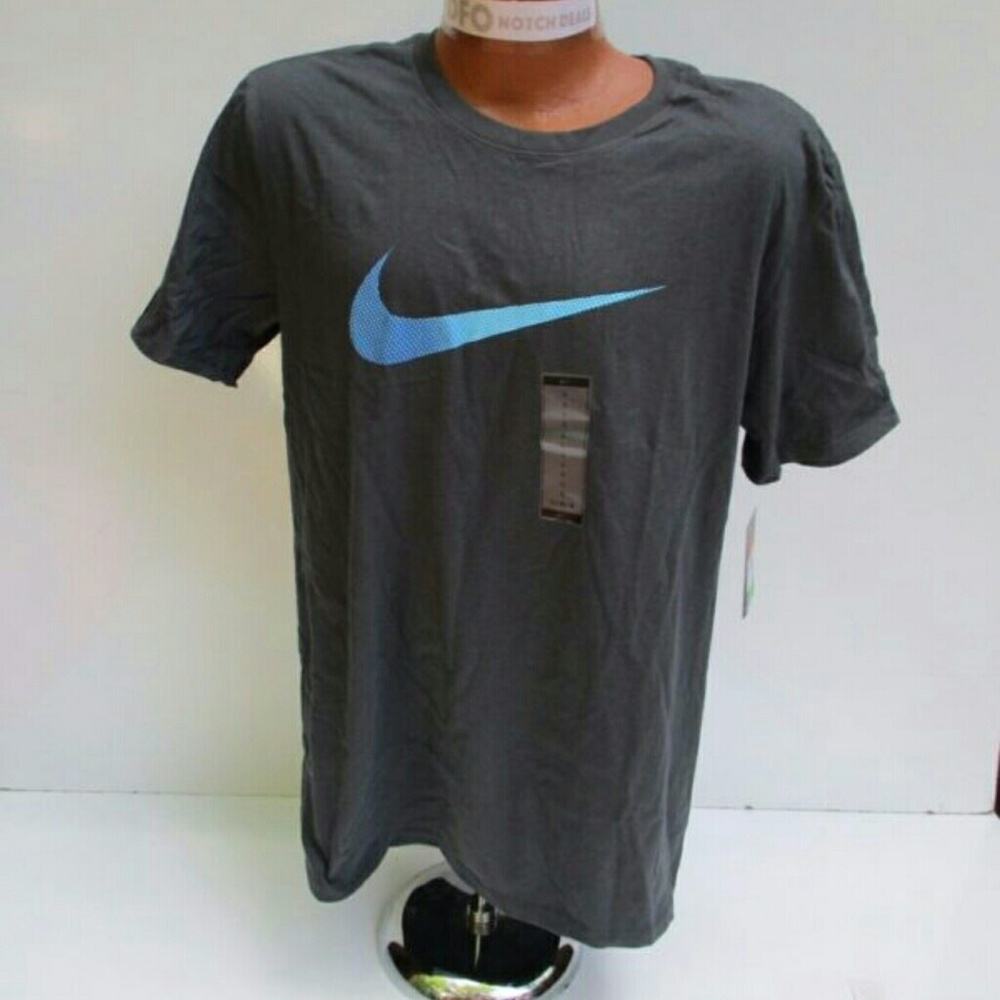 Nike Size Large Retail $30