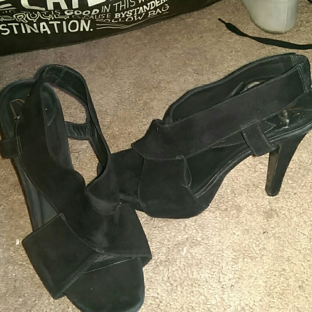 Sexy DVF platform heels