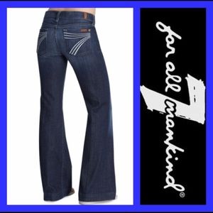 7FAM Dojo - size 30 x 33"