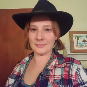 Meet your Posher, Stacy