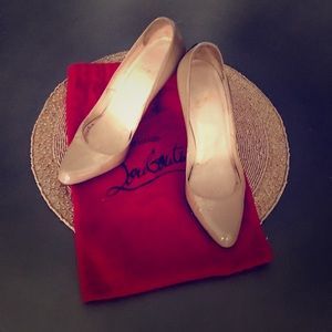 Christian Laboutin vintage original pigalle pumps