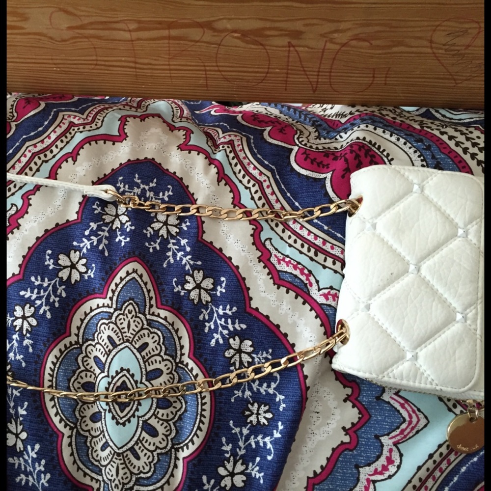 Hand bag - Picture 2 of 2