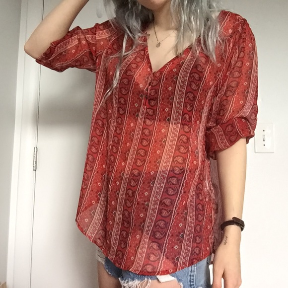 Paisley Sheer Top - Picture 2 of 3