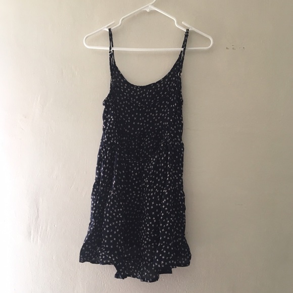 Brandy Melville Dresses & Skirts - Brandy Melville Floral Jada Dress