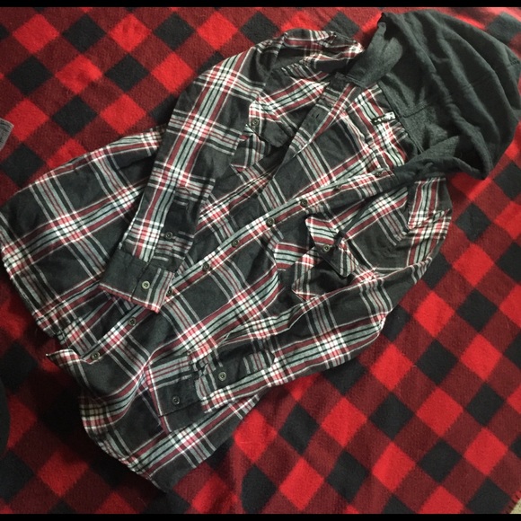 Flannel - Picture 2 of 3