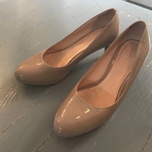 Nude Cole Haan Nike Air Pumps