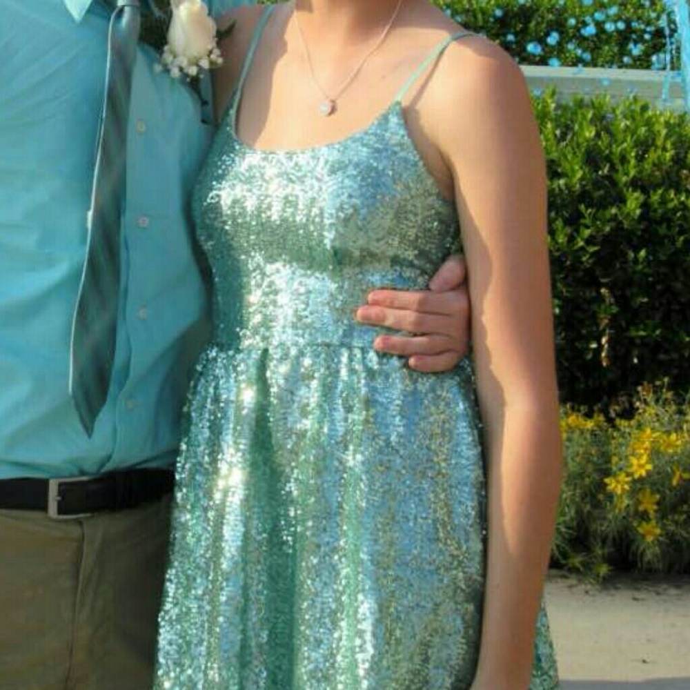 MINT SPARKLY HOMECOMING DRESS