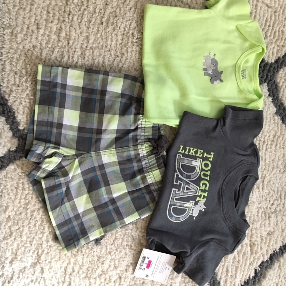 Baby onesies and shorts set