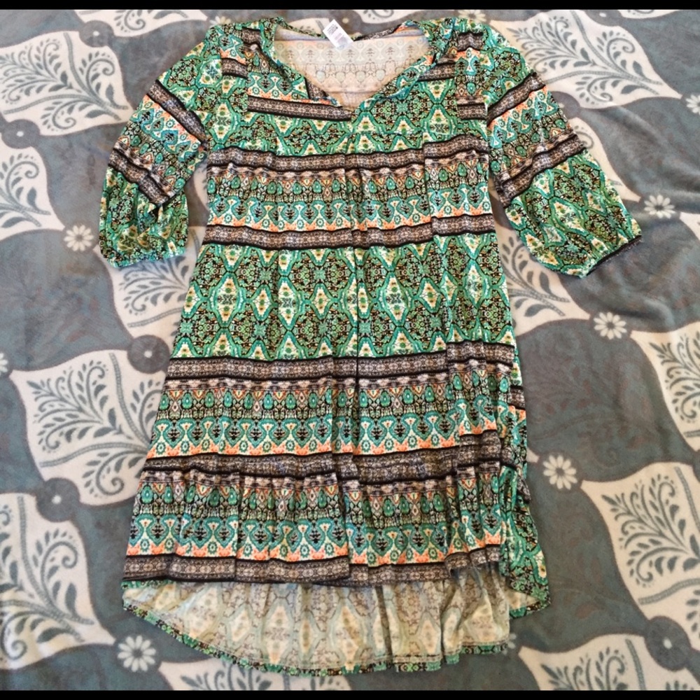 Adorable dress!