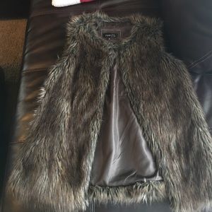 RUE 21 Faux Fur Vest