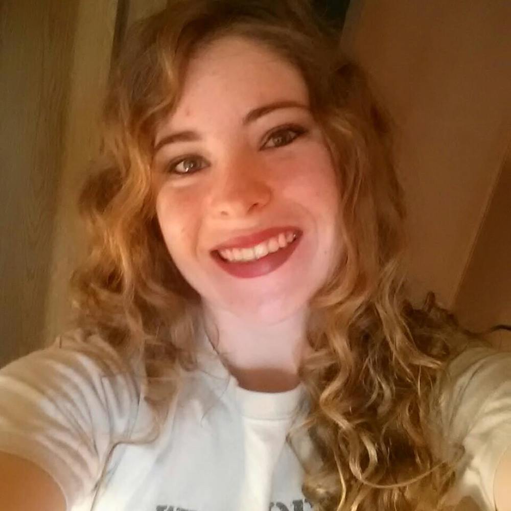Meet your Posher, Caitlyn