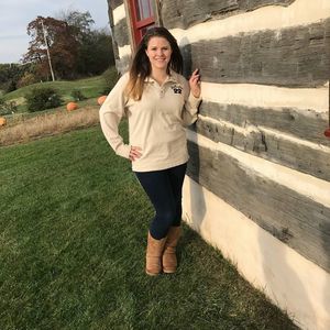 Meet your Posher, Victoria