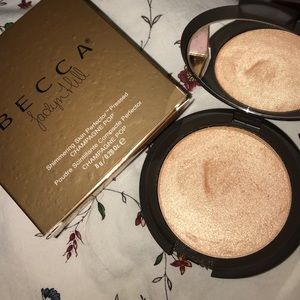 Jaclyn Hill champagne pop skin perfector pressed ✨