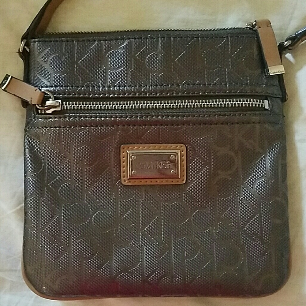 Calvin Klein crossbody