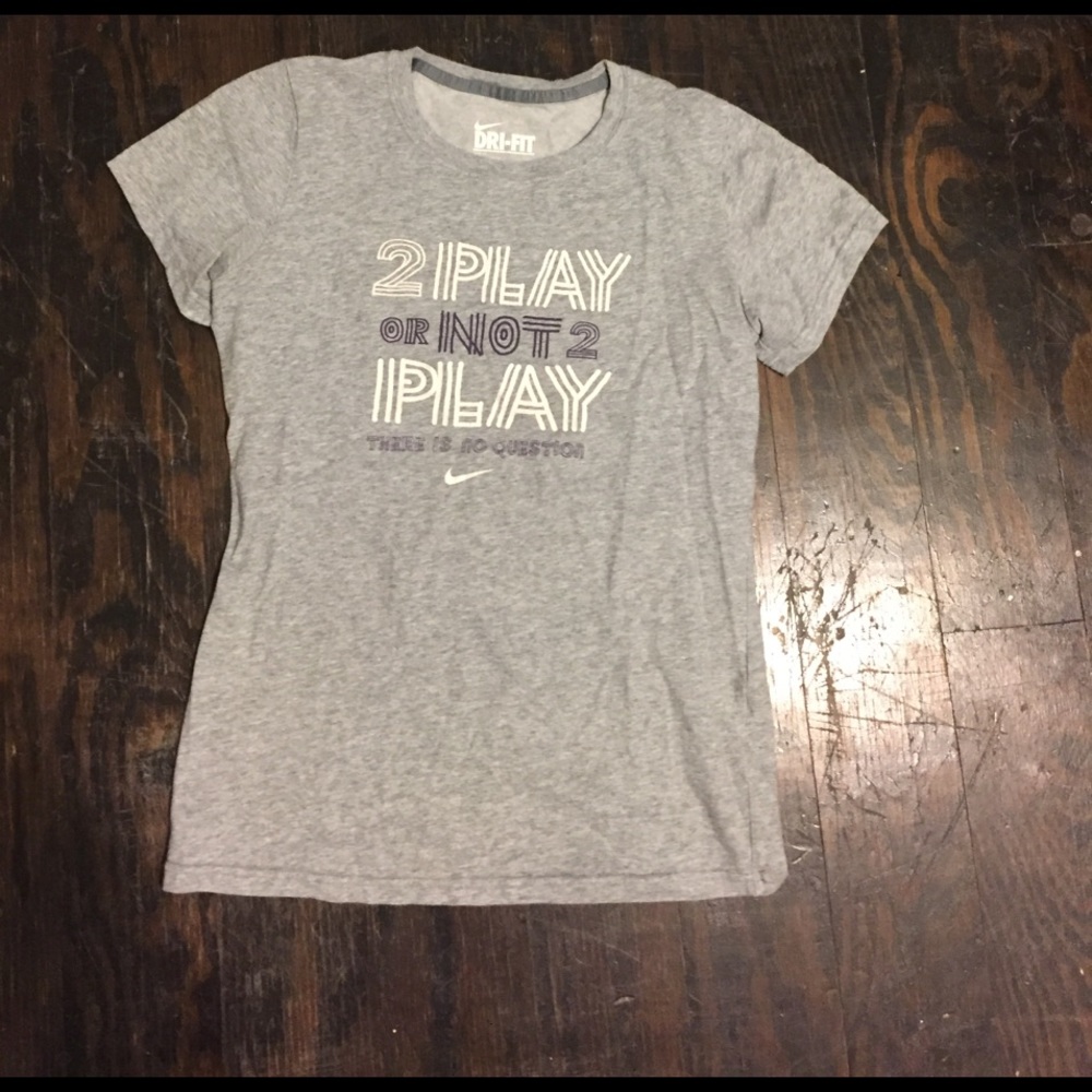 Nike t shirt