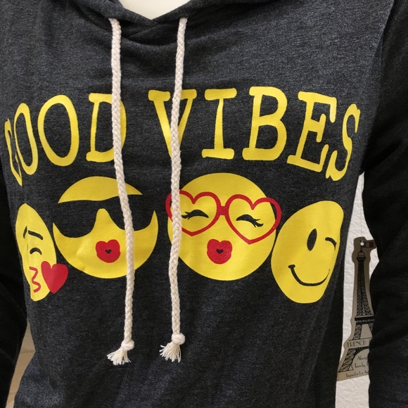 Emoji hoodie shirt long sleeve Good Vibes t-shirt - Picture 6 of 8