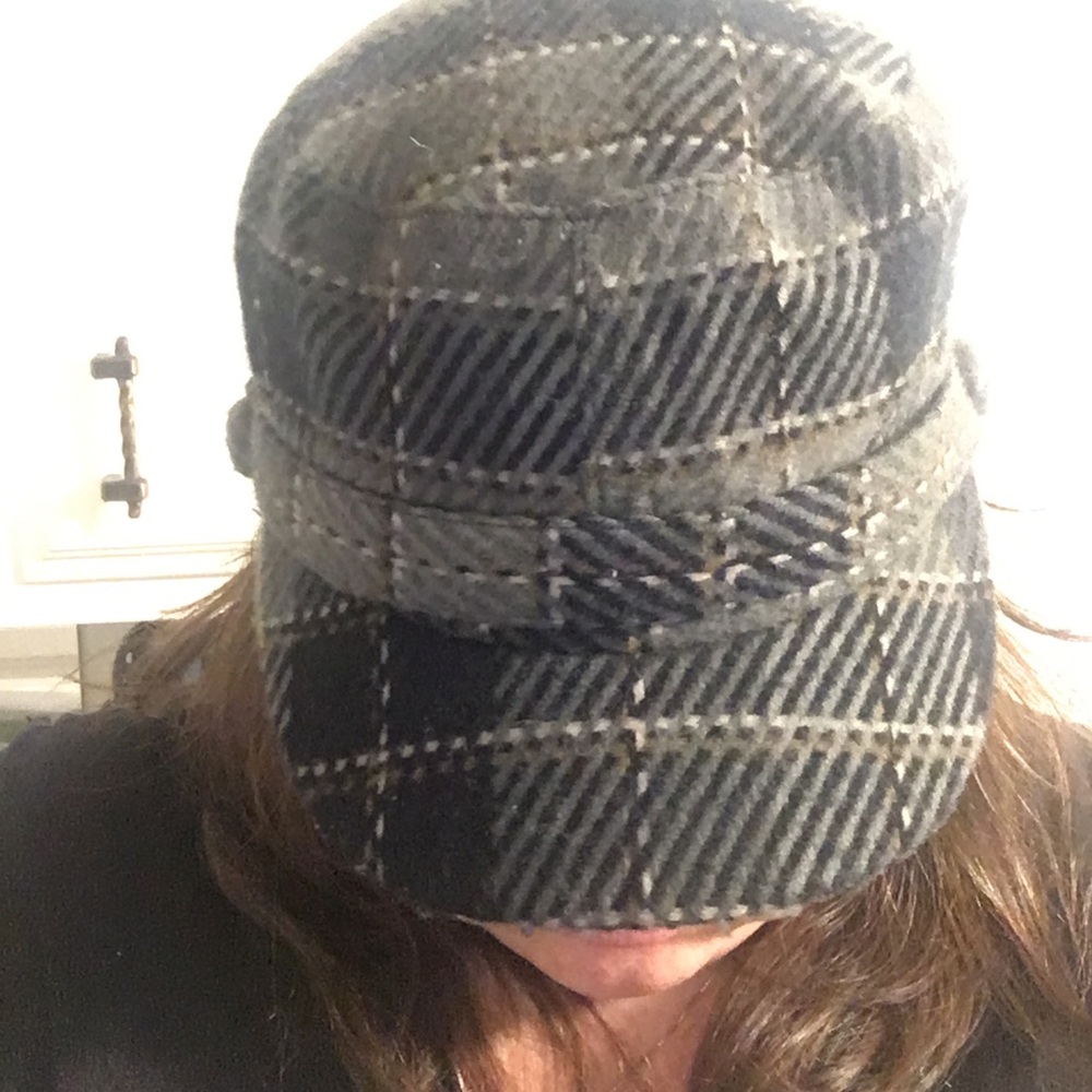 Conductors hat.