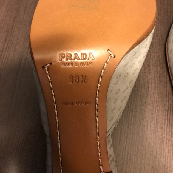 100% authentic brand new Prada kitten heel slides - Picture 3 of 4