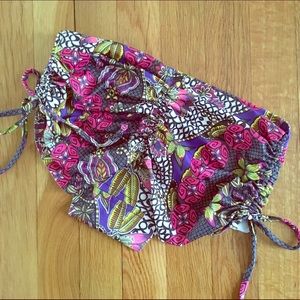 ONZIE Hot Yoga Shorts