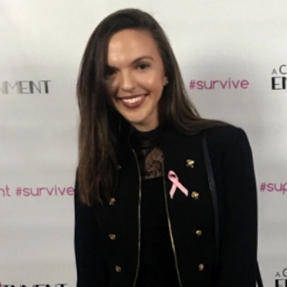 Meet your Posher, Lizzy - Picture 2 of 2