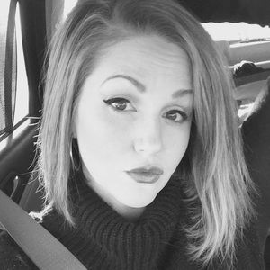 Meet your Posher, Becky