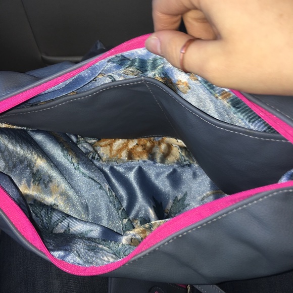 Handmade Leather Purse - Picture 3 of 4