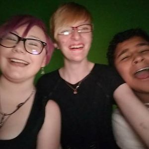 Meet your Posher, Sylvia