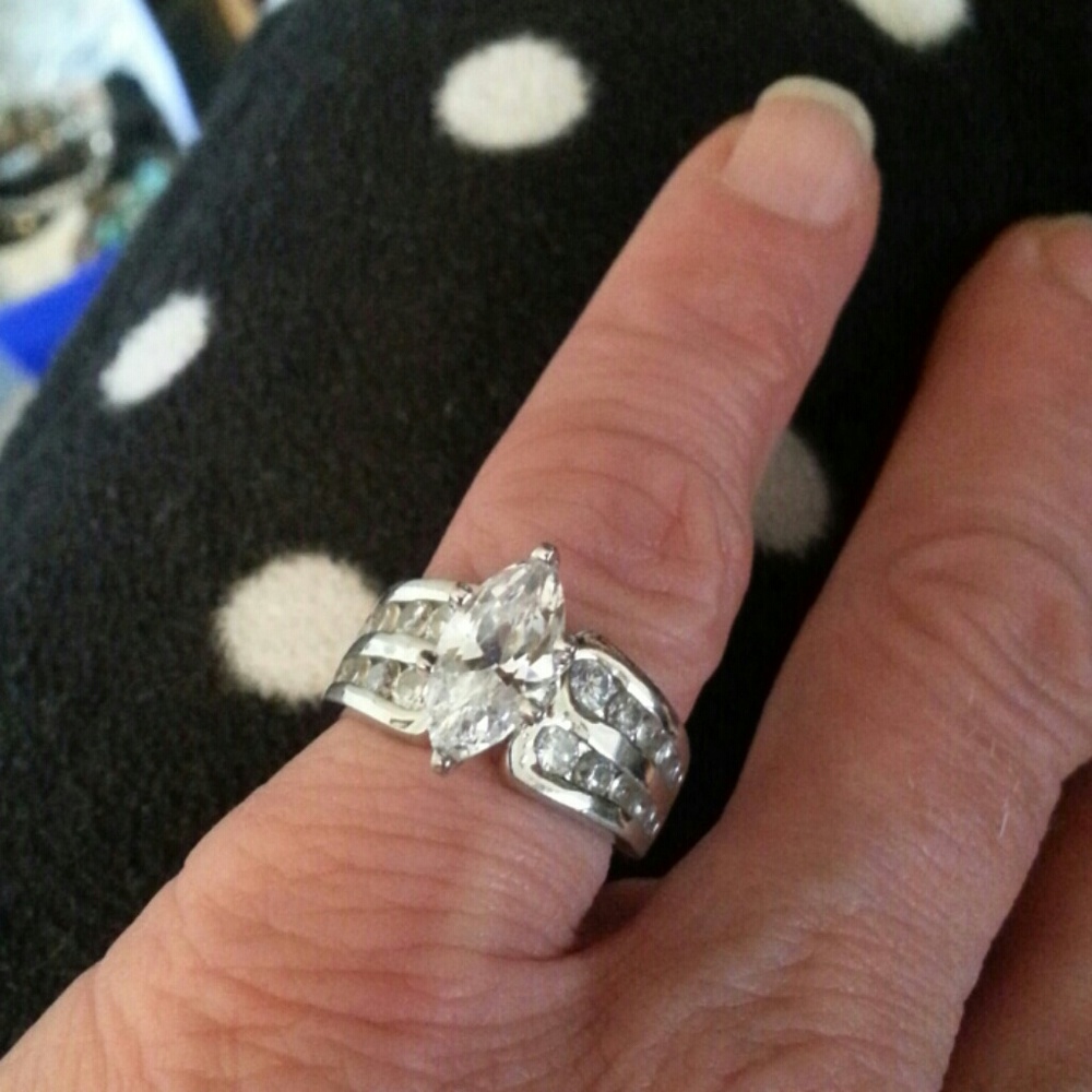Sterling Silver Stamped 925  CZ  ring