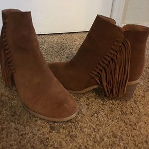 Kenneth Cole booties