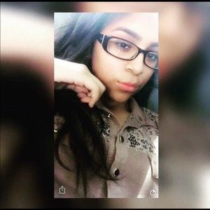 Meet your Posher, Fernanda