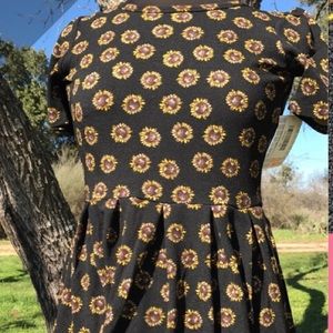 LuLaRoe Amelia dress XS NWT