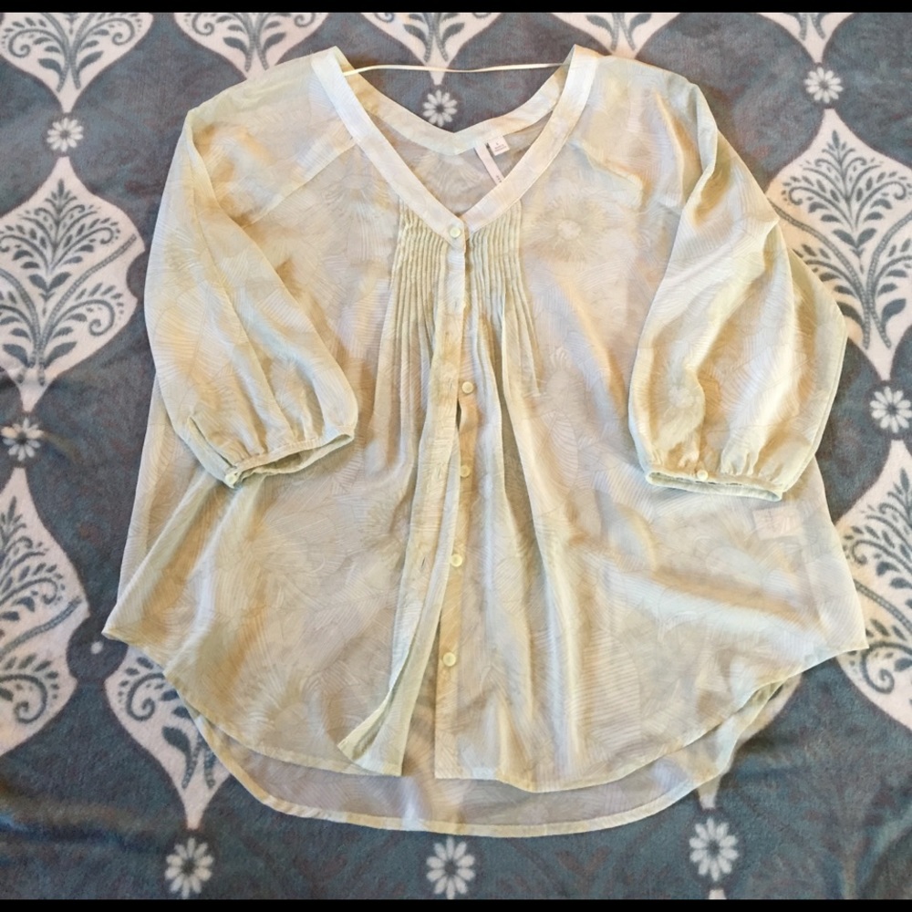 LC Lauren Conrad floral blouse