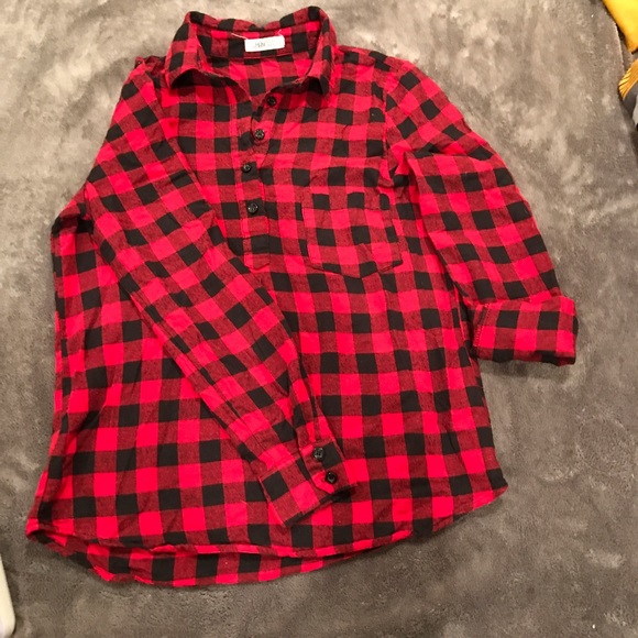 SOLD!!Plaid, 3/4 button top, collared shirt. NWOT. - Picture 2 of 5