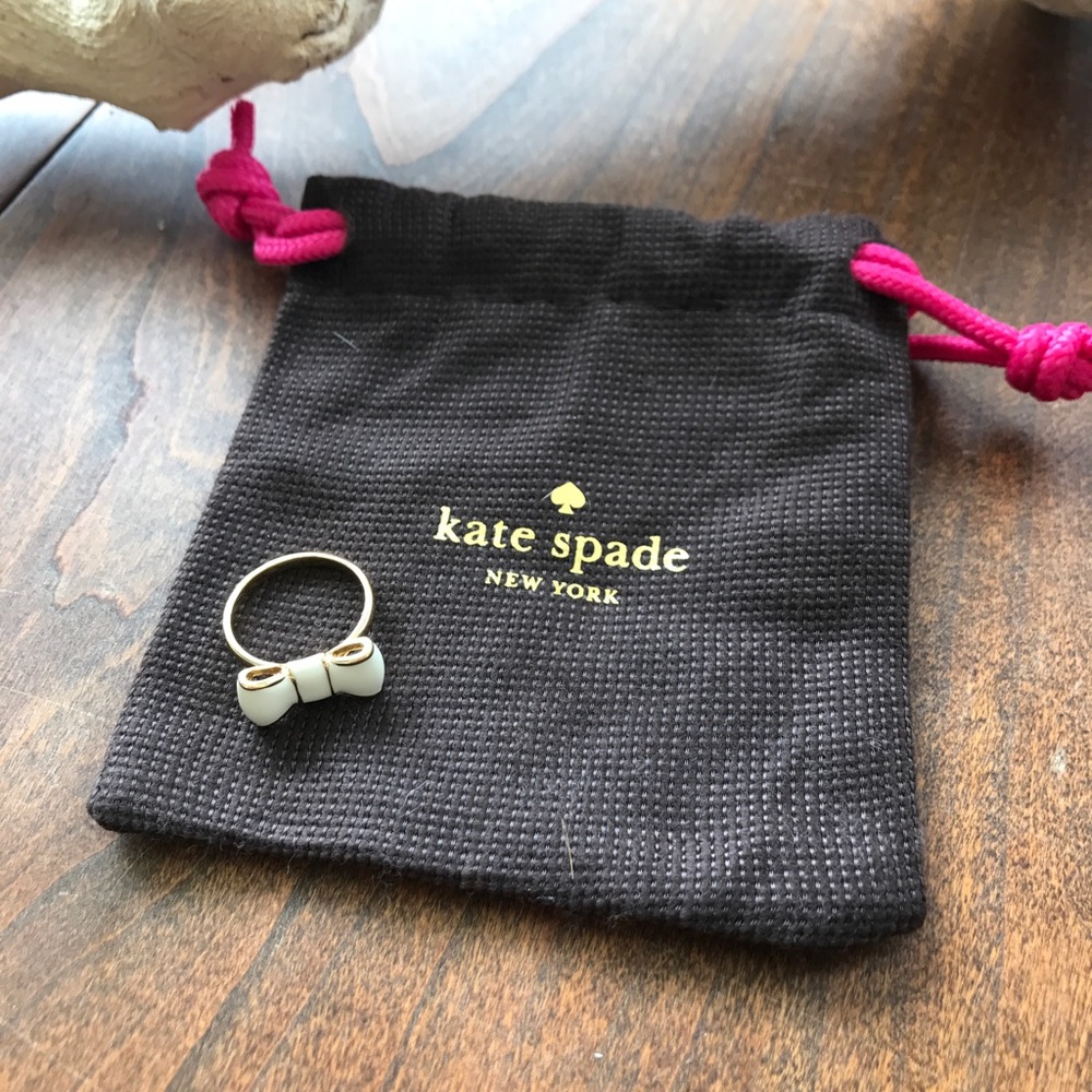 Kate Spade Bow ring with bag