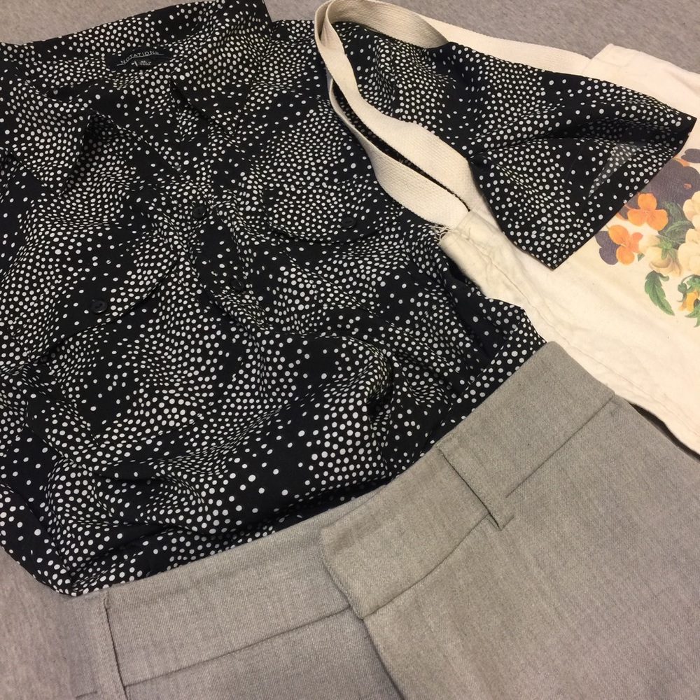 🦄Notations Short Sleeve Button Down Blouse