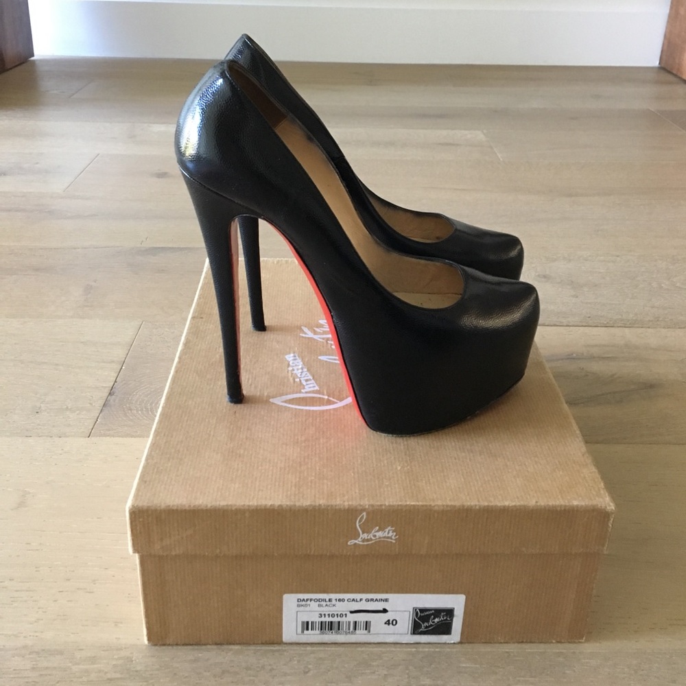 Christian Louboutin Daffodile 160
