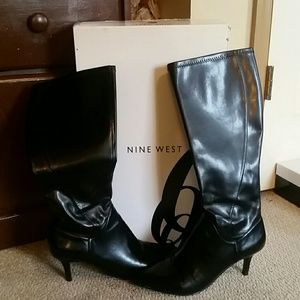 Black leather, small heel, Ninewest pointed Boots