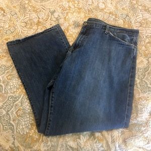 Lucky Brand Jeans 40 x 30 Relaxed Bootleg