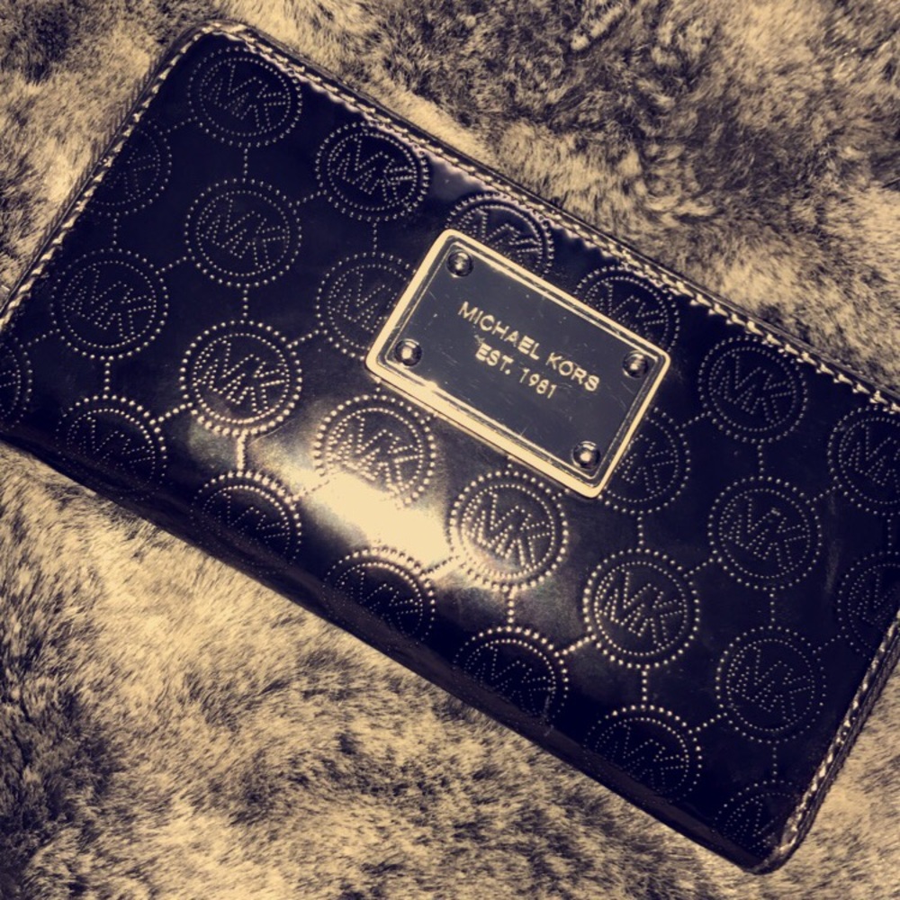 Michael Kors EST. 1981 wallet