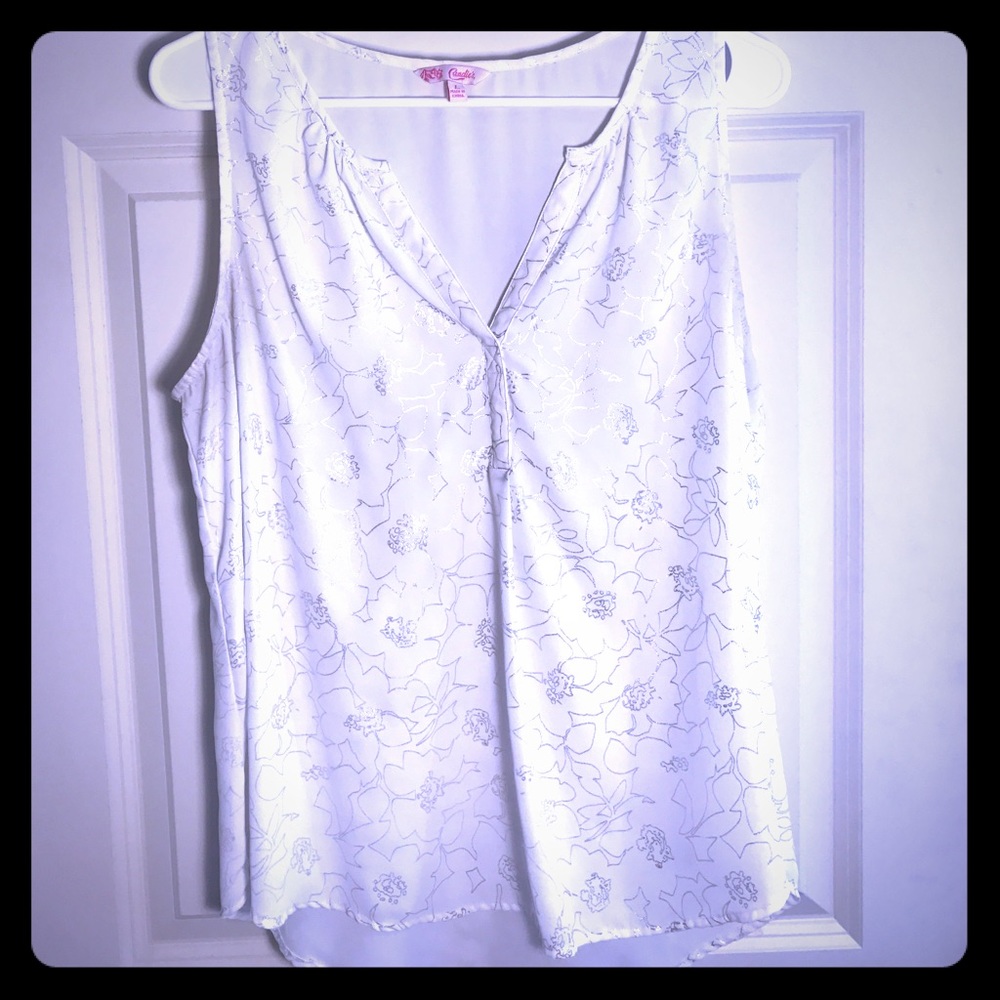 Candies sleeveless white top