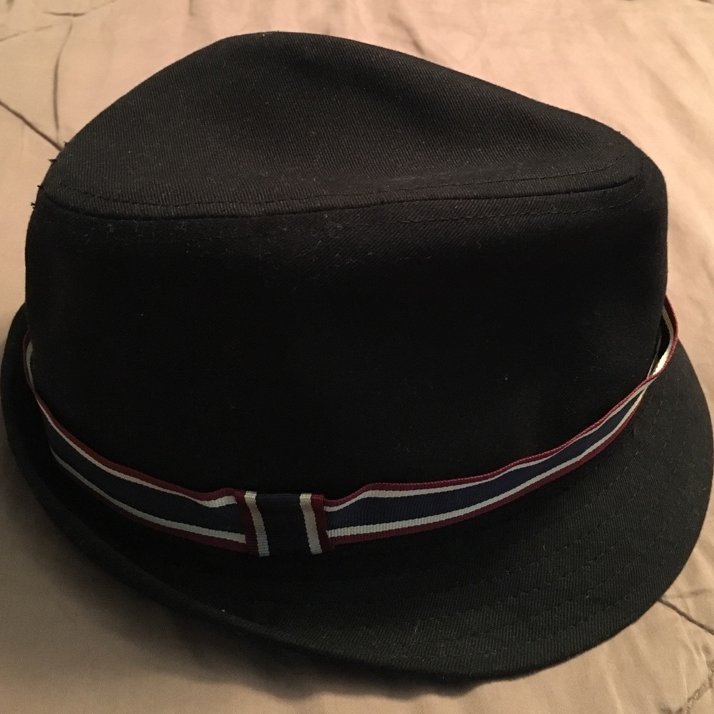 Heritage 1981 Black Fedora w/Red/Cream/Blue Ribbon